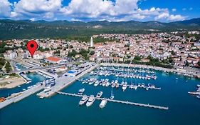 Studio Apartment Marina Mel Novi Vinodolski
